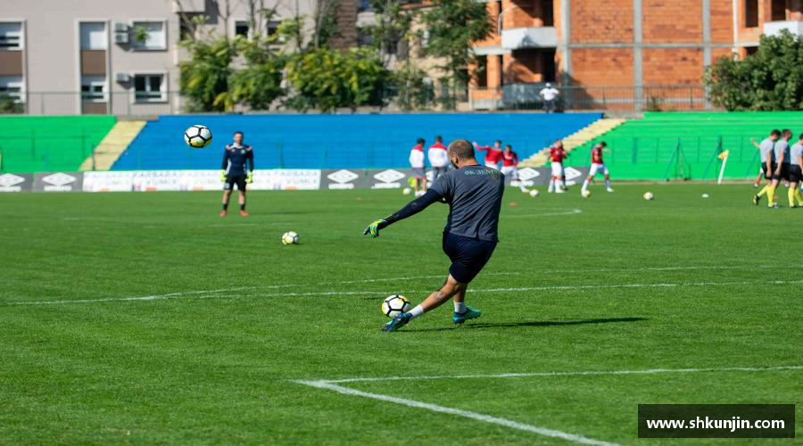 勇攀高峰，無(wú)所畏懼！